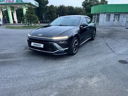Hyundai Sonata 2024 года за 12 500 000 тг. в Шымкент – фото 2