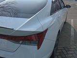 Hyundai Elantra 2023 года за 11 000 000 тг. в Алматы – фото 3