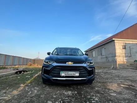 Chevrolet Tracker 2023 года за 10 400 000 тг. в Алматы – фото 3