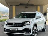 Volkswagen Atlas 2022 года за 26 000 000 тг. в Алматы – фото 2