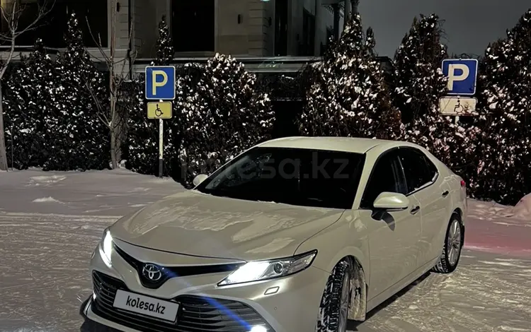 Toyota Camry 2018 годаүшін14 650 000 тг. в Актау