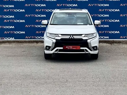 Mitsubishi Outlander 2022 года за 11 350 000 тг. в Актау – фото 2