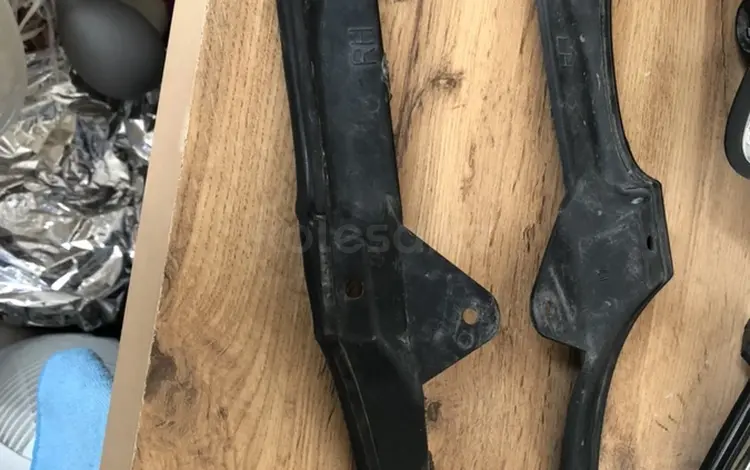 Уплотнитель фары за 15 000 тг. в Алматы