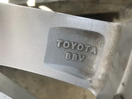 Диски от Camry за 140 000 тг. в Атырау – фото 3