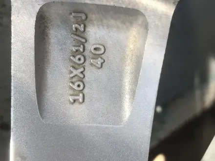 Диски от Camry за 140 000 тг. в Атырау – фото 4