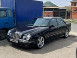 Mercedes-Benz E 55 AMG 2001 годаfor7 900 000 тг. в Алматы