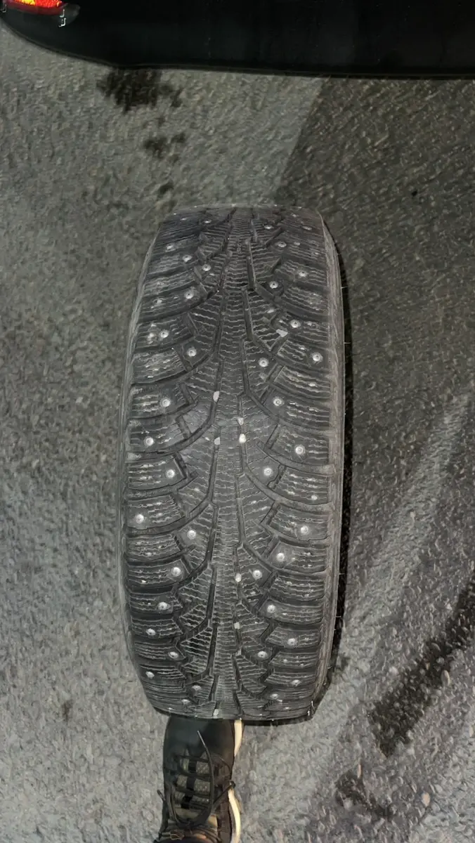 Зимнюю шипованную резину Nokian в Усть-Каменогорске — объявление ...