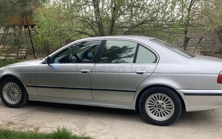 BMW 528 1997 года за 3 300 000 тг. в Шымкент