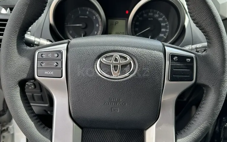 Toyota Land Cruiser Prado 2016 года за 18 000 000 тг. в Семей