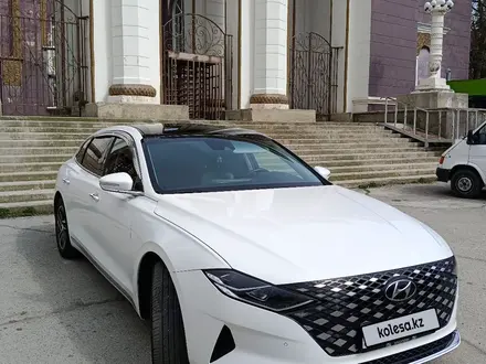 Hyundai Grandeur 2022 года за 13 000 000 тг. в Шымкент – фото 2