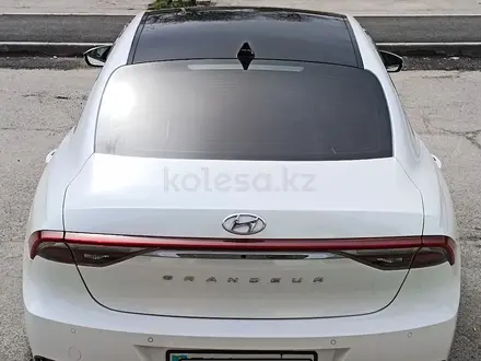 Hyundai Grandeur 2022 года за 13 000 000 тг. в Шымкент – фото 7