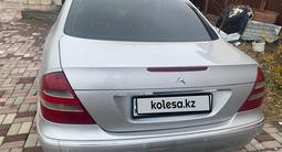 Mercedes-Benz E 320 2002 годаfor5 700 000 тг. в Атырау – фото 5