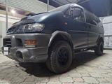 Mitsubishi Delica 1995 годаүшін4 000 000 тг. в Алматы – фото 2