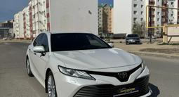 Toyota Camry 2018 года за 14 200 000 тг. в Актау