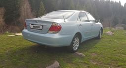 Toyota Camry 2004 года за 5 000 000 тг. в Алматы – фото 2