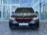 BMW X5 2022 года за 48 000 000 тг. в Алматы – фото 2