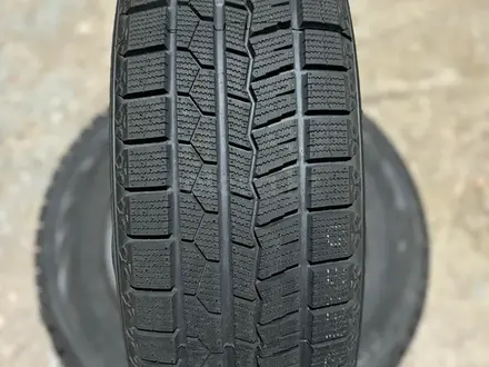 235/75R15 RoadX RX FROST Arctic 105S Зимний за 35 000 тг. в Алматы