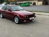 BMW 525 1993 года за 3 500 000 тг. в Шу – фото 3