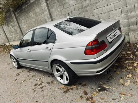 BMW 330 2001 года за 3 400 000 тг. в Алматы – фото 3