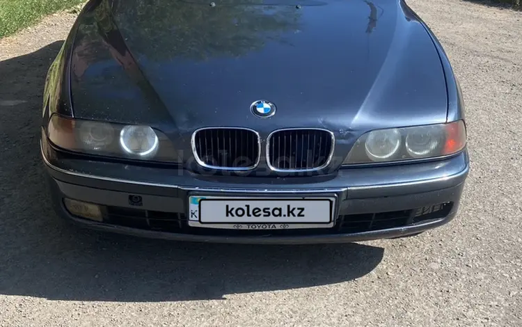 BMW 523 1998 года за 2 900 000 тг. в Астана