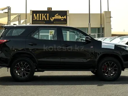 Toyota Fortuner 2026 года за 24 900 000 тг. в Семей – фото 4