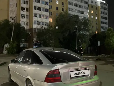 Opel Vectra 2000 года за 1 400 000 тг. в Актобе – фото 3