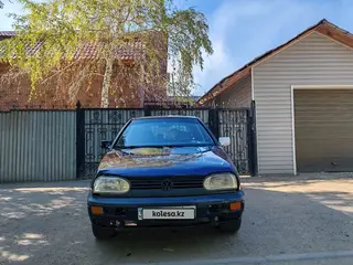 Volkswagen Golf, 1995