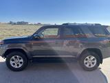 Toyota 4Runner 2019 года за 16 500 000 тг. в Актау – фото 2