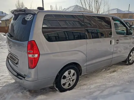 Hyundai Starex 2010 года за 9 000 000 тг. в Астана – фото 3