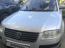 Volkswagen Passat, 2002