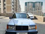 Mercedes-Benz E 230 1991 годаfor2 000 000 тг. в Шымкент