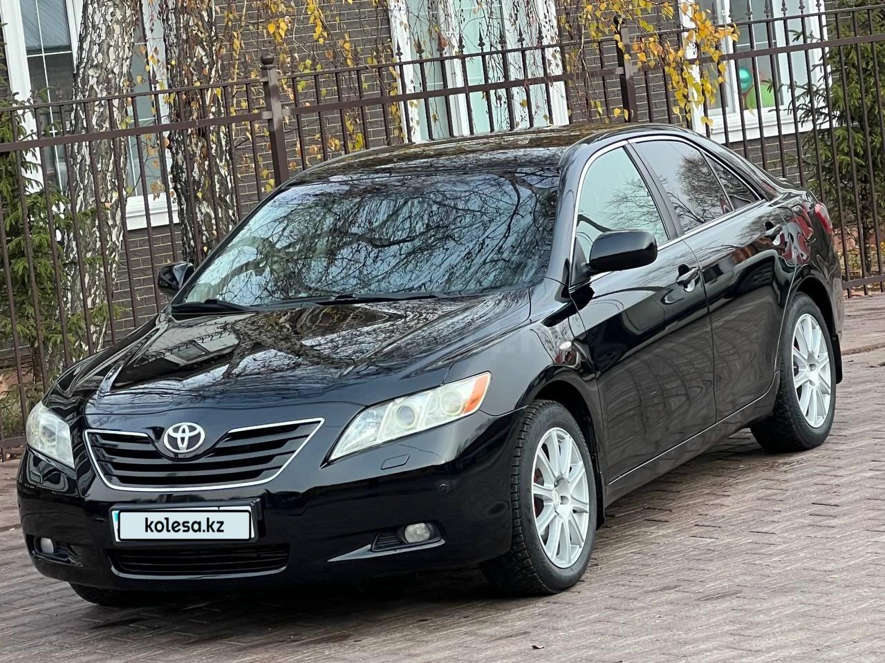 Toyota Camry 2007 г.