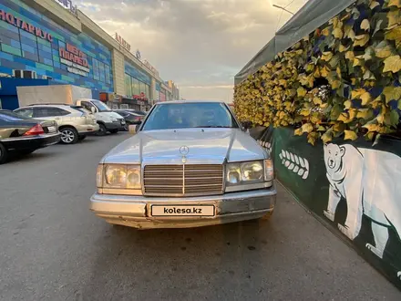 Mercedes-Benz E 200 1992 года за 1 000 000 тг. в Алматы – фото 3