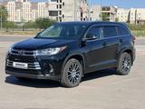 Toyota Highlander 2018 года за 16 000 000 тг. в Караганда – фото 3