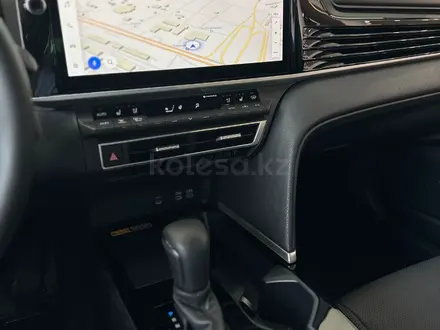 Toyota Camry Prestige eCVT 2025 года за 21 690 000 тг. в Алматы – фото 22