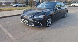 Lexus ES 250 2019 года за 17 000 000 тг. в Астана – фото 2