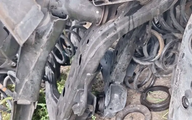 Балка передняя подрамник за 80 000 тг. в Алматы