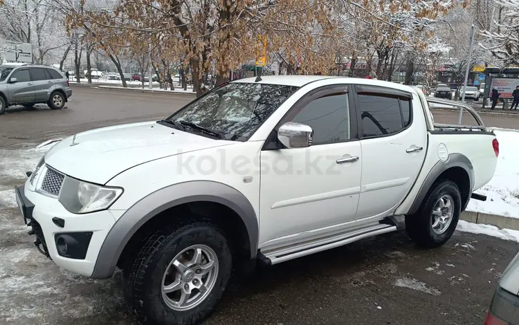 Mitsubishi L200 2011 года за 6 000 000 тг. в Алматы