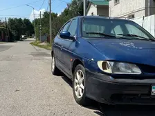Renault Megane, 1998
