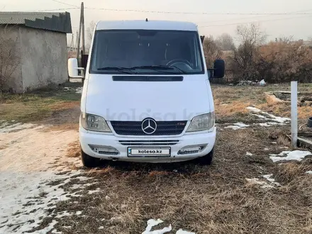 Mercedes-Benz Sprinter 2005 года за 5 000 000 тг. в Шымкент – фото 16