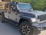 Jeep Gladiator 2022 года за 39 800 000 тг. в Актобе