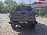 Jeep Gladiator 2022 года за 39 800 000 тг. в Актобе – фото 4