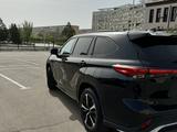 Toyota Highlander 2021 года за 26 000 000 тг. в Актау – фото 4