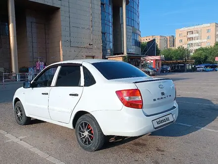 ВАЗ (Lada) Granta 2190 2013 года за 2 100 000 тг. в Астана – фото 4