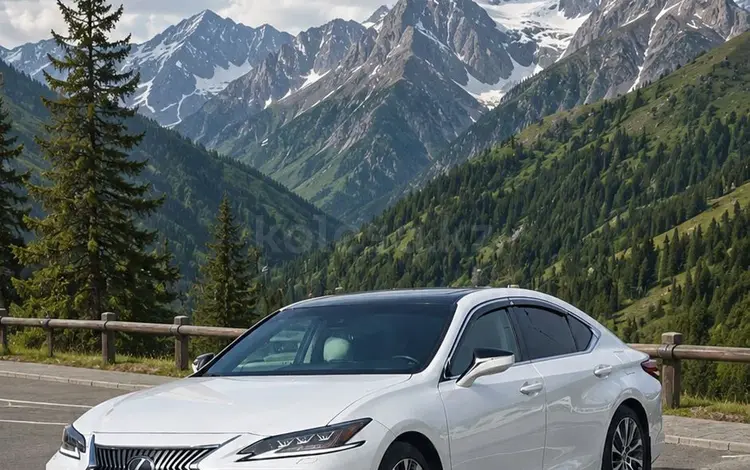Lexus ES 250 2020 года за 20 500 000 тг. в Алматы