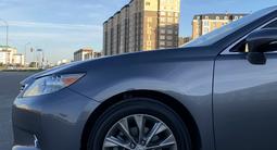 Lexus ES 300h 2014 года за 9 000 000 тг. в Актау – фото 4