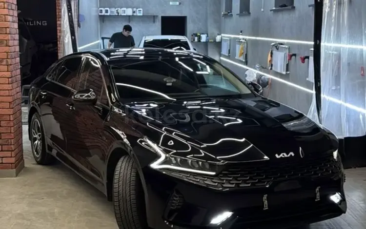 Kia K5 2021 года за 10 850 000 тг. в Шымкент