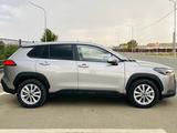 Toyota Corolla Cross 2023 года за 10 400 000 тг. в Атырау – фото 3