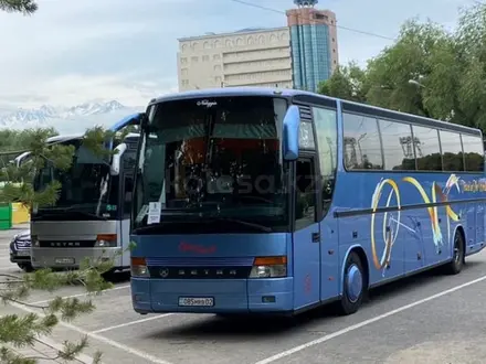 Автобусов и микроавтобусов в Алматы