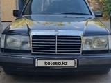 Mercedes-Benz E 200 1990 годаүшін1 200 000 тг. в Шымкент